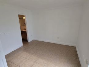 7232 SW 94th Pl E7, Miami FL 33173