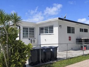 903 80th St, Miami Beach FL 33141