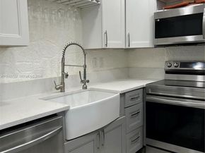 38 Northampton B 38, West Palm Beach FL 33417