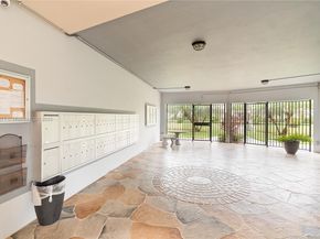 3405 NW 48th Ave 610, Lauderdale Lakes FL 33319