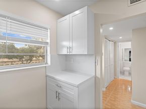 3405 NW 48th Ave 610, Lauderdale Lakes FL 33319