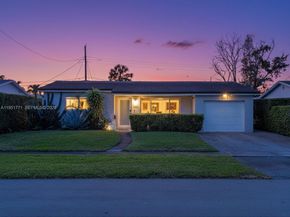 2014 N 31st Ct, Hollywood FL 33021