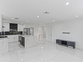 2014 N 31st Ct, Hollywood FL 33021