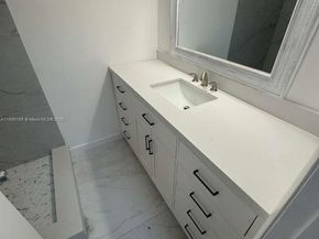 1550 NE 191st St 310, Miami FL 33179