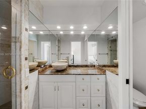 3068 NE 49th St, Fort Lauderdale FL 33308