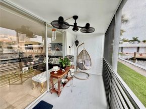 3551 NE 169th St 105, North Miami Beach FL 33160