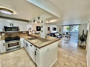 3551 NE 169th St 105, North Miami Beach FL 33160