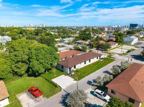 601 NW 3rd Ave, Hallandale Beach FL 33009