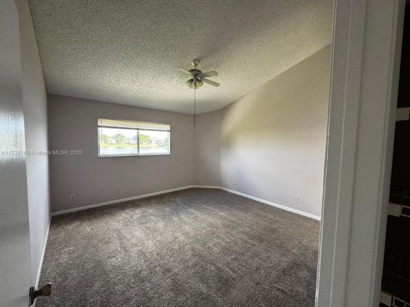 3437 NW 44th St 208, Oakland Park FL 33309
