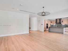 815 NE 76th St, Miami FL 33138