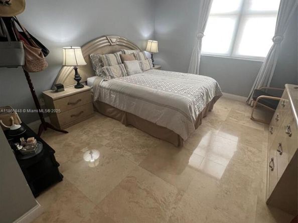 2030 S Douglas Rd 611, Coral Gables FL 33134