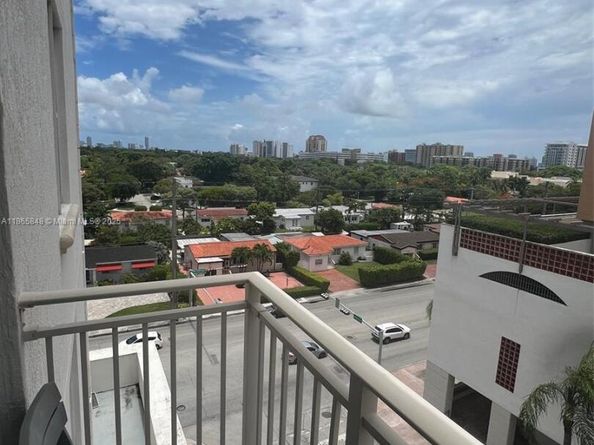 2030 S Douglas Rd 611, Coral Gables FL 33134