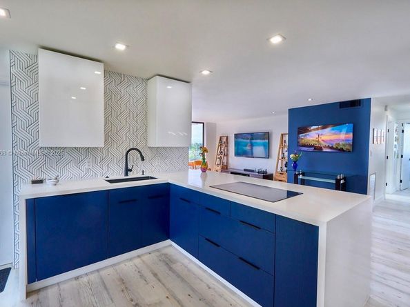 3545 NE 166th St 510, North Miami Beach FL 33160