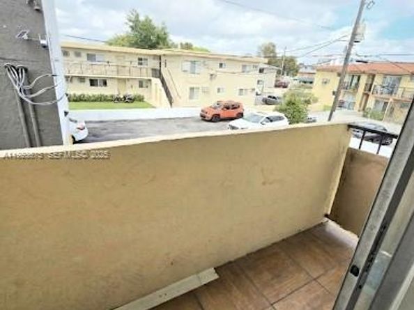 1939 SW 5th St 4, Miami FL 33135