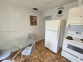 1939 SW 5th St 4, Miami FL 33135