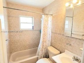 1939 SW 5th St 4, Miami FL 33135