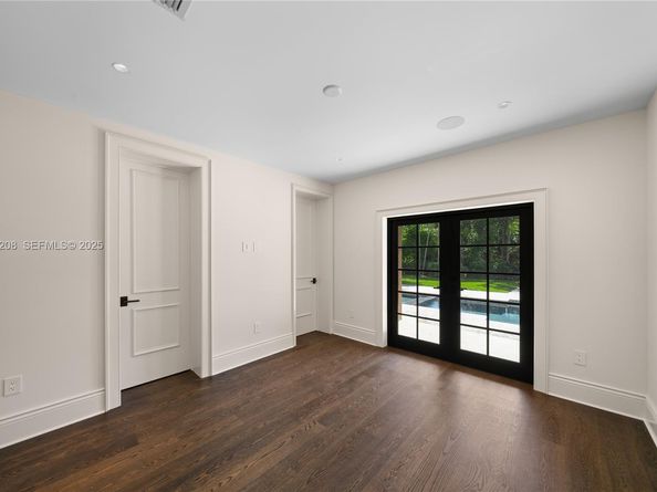 1212 Sorolla Ave, Coral Gables FL 33134