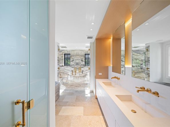 1212 Sorolla Ave, Coral Gables FL 33134