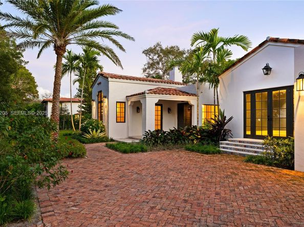 1212 Sorolla Ave, Coral Gables FL 33134