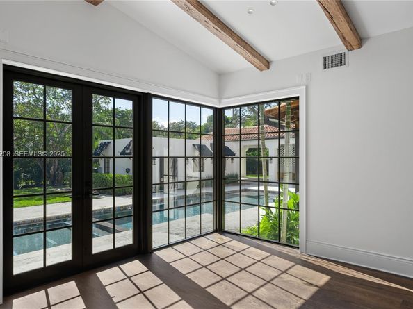 1212 Sorolla Ave, Coral Gables FL 33134