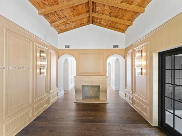 1212 Sorolla Ave, Coral Gables FL 33134