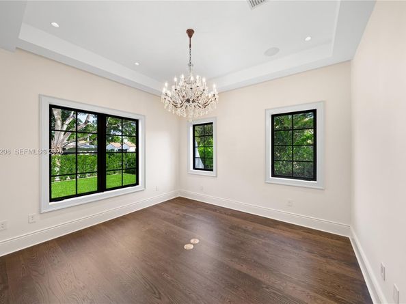 1212 Sorolla Ave, Coral Gables FL 33134