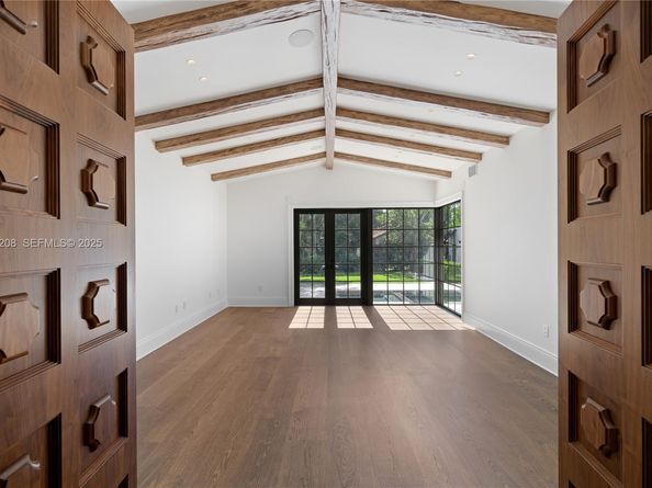 1212 Sorolla Ave, Coral Gables FL 33134