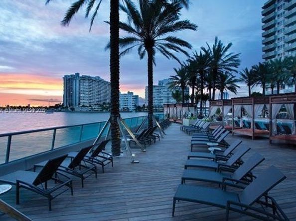 1500 Bay Rd 932S, Miami Beach FL 33139