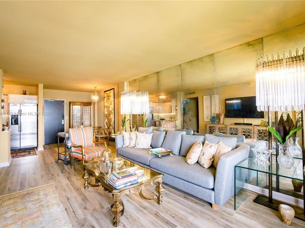 1500 Bay Rd 932S, Miami Beach FL 33139