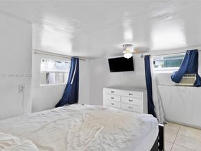 641 NE 56th Ct, Oakland Park FL 33334