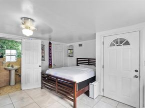 641 NE 56th Ct, Oakland Park FL 33334