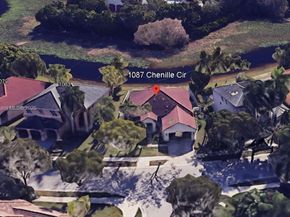 1087 Chenille Cir, Weston FL 33327