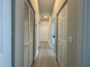 1087 Chenille Cir, Weston FL 33327