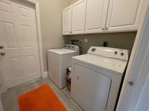 1087 Chenille Cir, Weston FL 33327