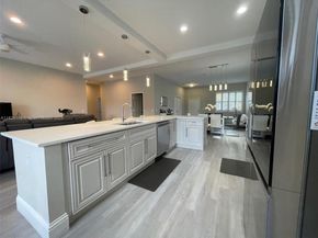 1087 Chenille Cir, Weston FL 33327
