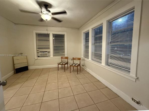 720 SW 5th St, Miami FL 33130