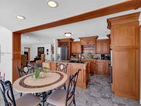 7080 SW 98th Ave, Miami FL 33173