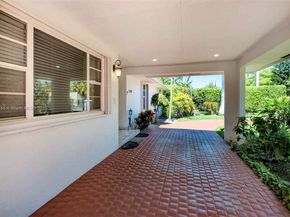 7080 SW 98th Ave, Miami FL 33173