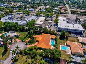 7080 SW 98th Ave, Miami FL 33173