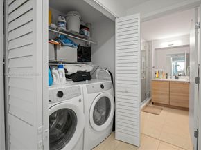 16385 Biscayne Blvd 1615, North Miami Beach FL 33160