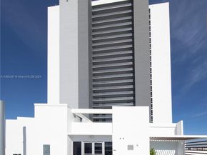 16385 Biscayne Blvd 1615, North Miami Beach FL 33160