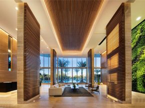 16385 Biscayne Blvd 1615, North Miami Beach FL 33160