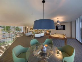 16385 Biscayne Blvd 1615, North Miami Beach FL 33160