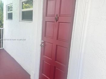 4270 NW 40th St