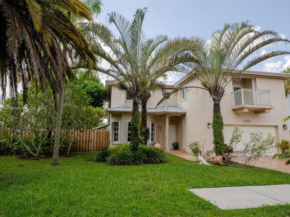 14204 SW 117th St, Miami FL 33186