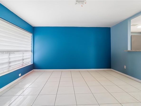 7031 SW 27th Ct, Miramar FL 33023
