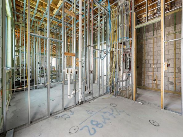 8275 SW 93rd St, Miami FL 33156