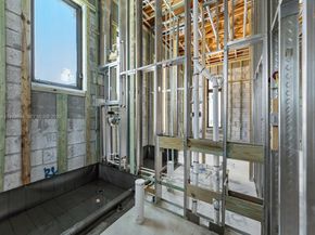 8275 SW 93rd St, Miami FL 33156