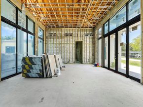 8275 SW 93rd St, Miami FL 33156