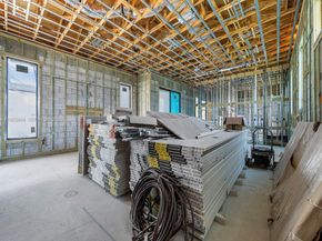 8275 SW 93rd St, Miami FL 33156